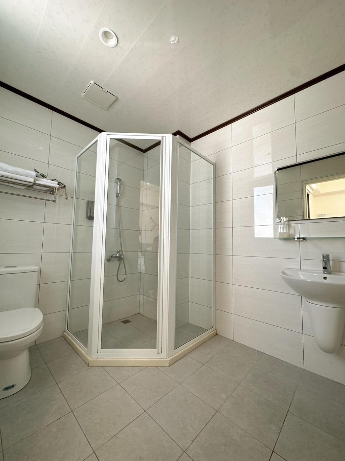 ג'יאושי 9 Tan Yuan Homestay מראה חיצוני תמונה